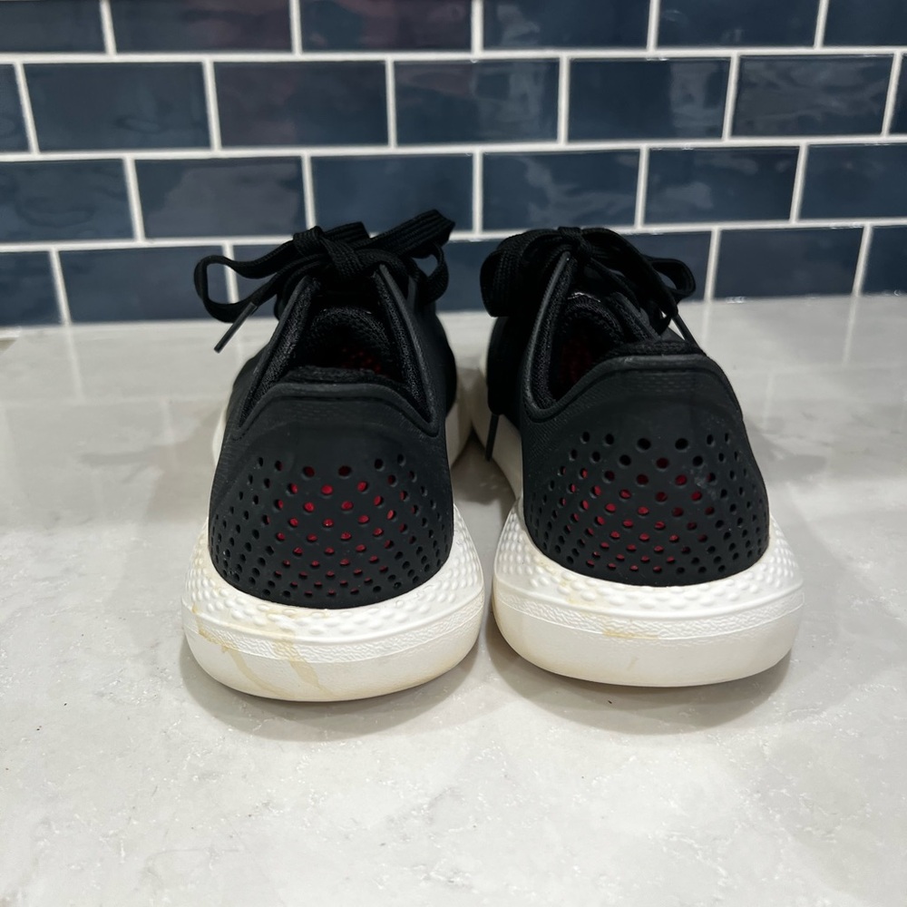 Crocs Men's InMotion Pacer Shoes with Bungee Laces - Picture 5 of 6